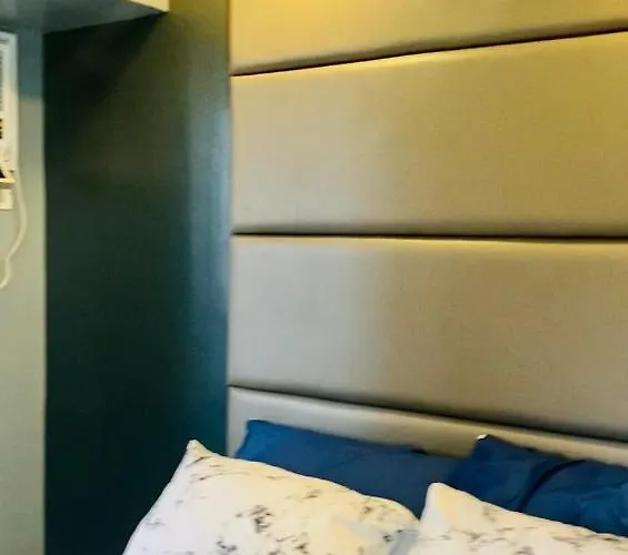 Aparthotel Avida Riala Towers-stylish & 1br 4*