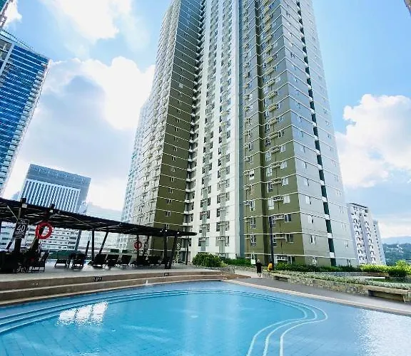 Aparthotel Avida Riala Towers-stylish & 1br